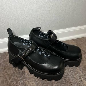 Black platform Lamoda Mary Janes